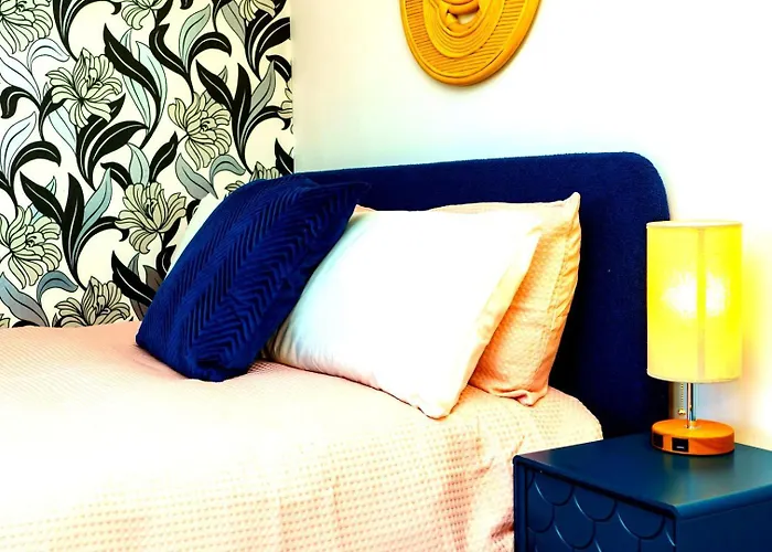 Penzion Spacious 4-bed | Wifi | Parking | Workspace 4*